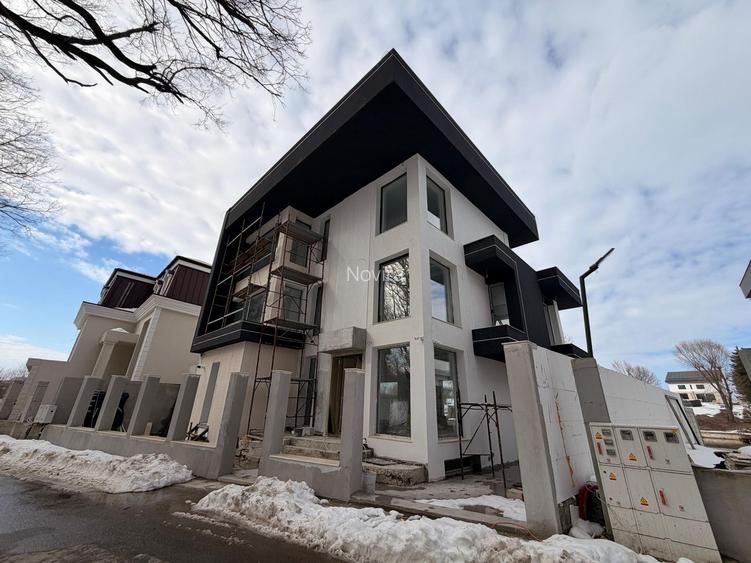 Vilă de Lux cu Piscină Privată și Deschidere Directă la Lacul Snagov - 5