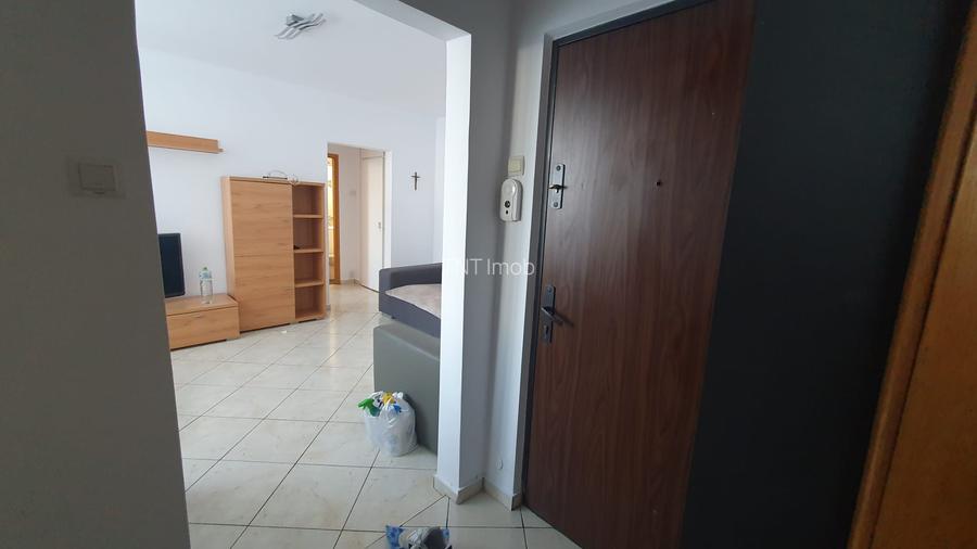 Apartament 2 camere | 2 min metrou 1 Mai | Anvelopat | Balcon | Etaj 1 - 5