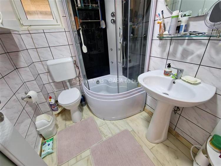 Resita,Casa DUPLEX Central ,P+1+Ms.2 Garaje Comision ZERO Cumparator - 14