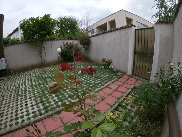 Vila S+P+1+pod vezi video - 16