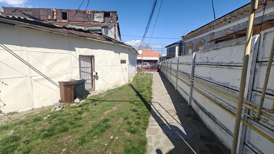 Casa Spatiu comercial zona ISJ Buzau 160mp Pret: 110.000 - 2