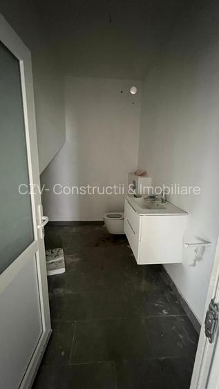 Spațiu comercial de închiriat – vitrină stradală, parcare, zonă rezidențial - 4