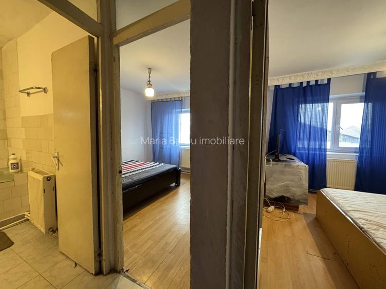 3 cam, 74 mp. decomandat, fara imbunatatiri, et.4, acoperis, Cuza Voda - 16