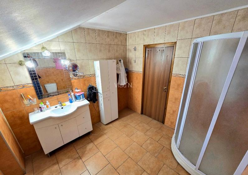 Casă spațioasă P+1+pod cu dublu acces – Str. Plevnei, Giurgiu - 6