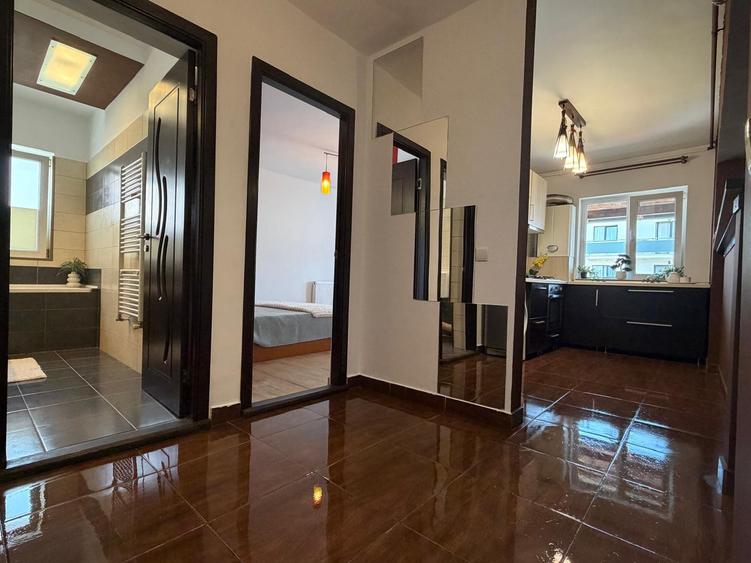 Apartament 2 camere , 2 Balcoane , Etaj Intermediar , Zona Terra !!!