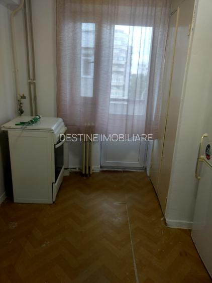Apartament 2 camere decomandat, etaj intermediar - 8