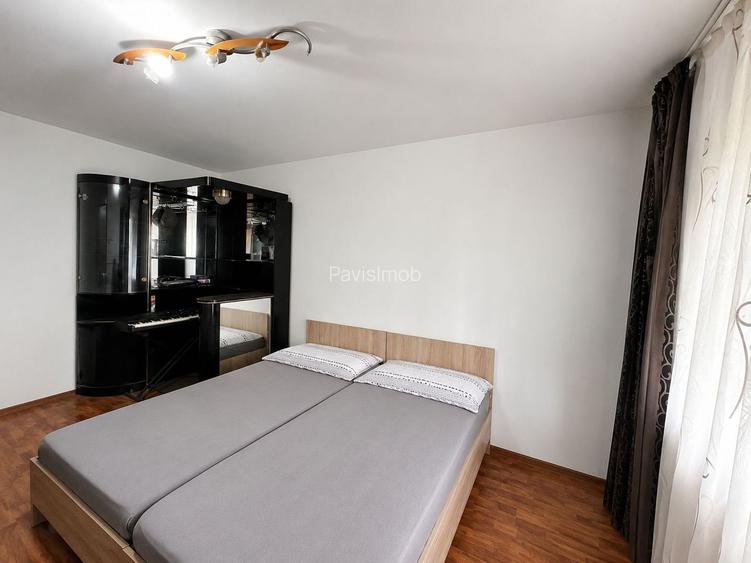 Apartament 3 camere spatios de vanzare în zona - Tractorul - 10