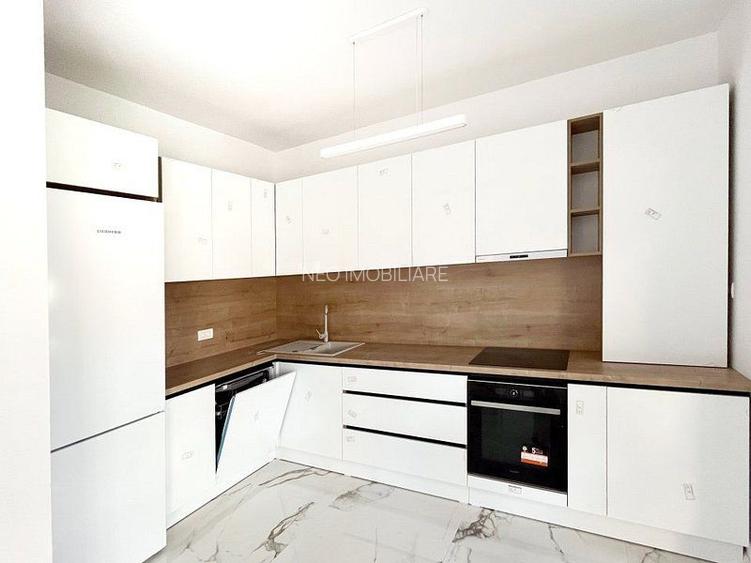 Casa cu Garaj - 150 mp  + Terasa 20 mp  - 339 000 euro - 6