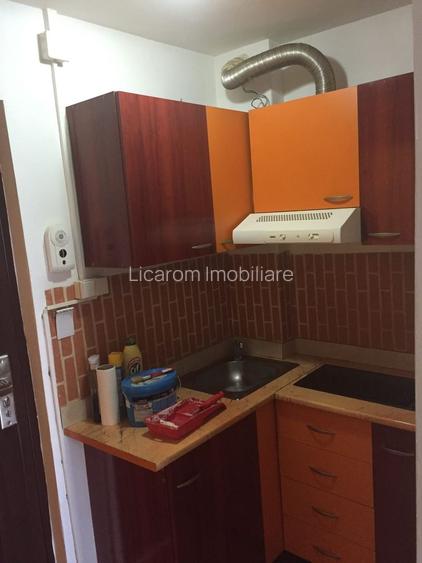 Garsoniera zona Pasaj -Coca Cola 3/4,mobilata și utilata,39500 euro. - 5