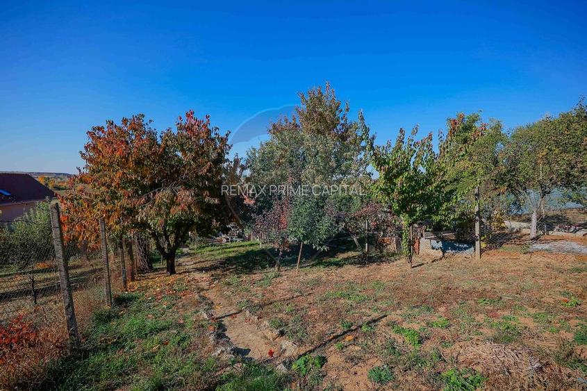 De vanzare casa cu 2 camere si teren 472 mp, Str Valea Frumoasa - 14