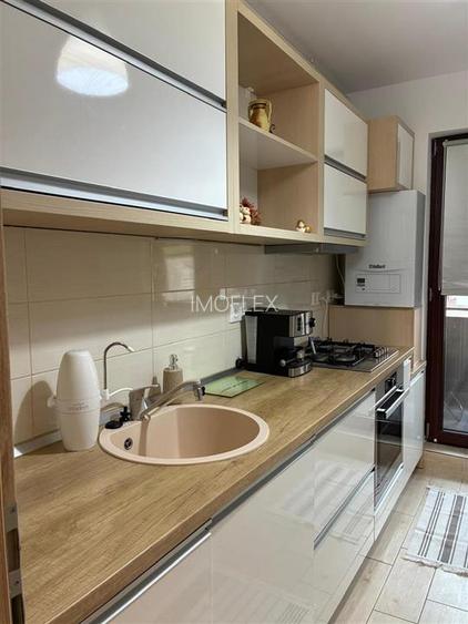 Apartament 2 camere, zona Tractorul - 4