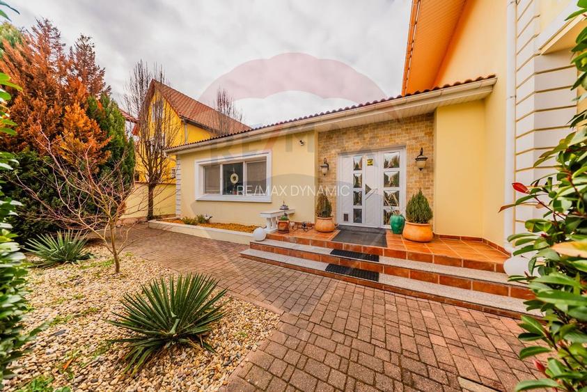 Vilă cu 4 camere de vânzare 921 mp zona Subcetate,Arad - 35