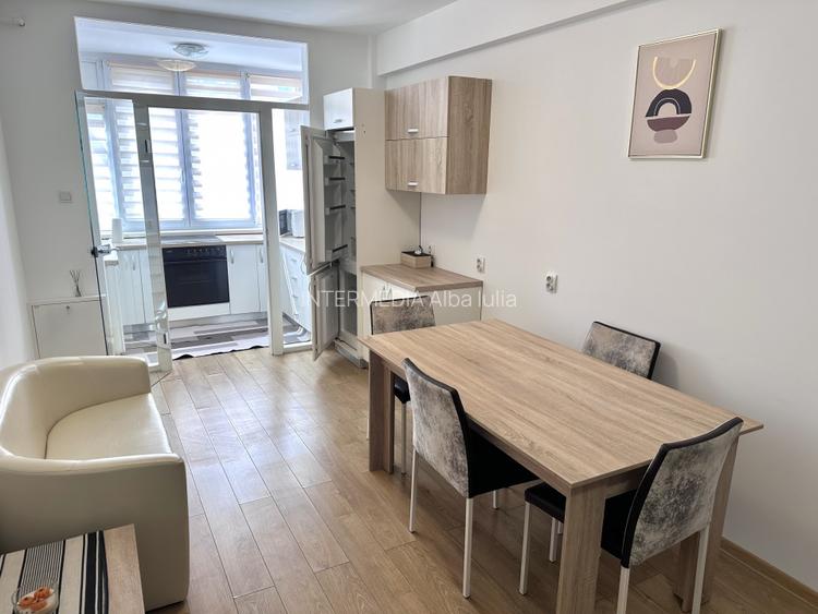 Apartament 2 Camere CENTRU Bloc Nou de Inchiriat Balcon MOBILAT Parcare - 2