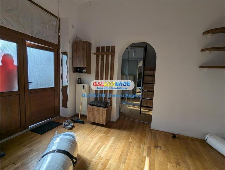 Unirii-Regina Maria,ap 2 camere in vila,parter,supr 35 mp+pivnita 20mp - 3