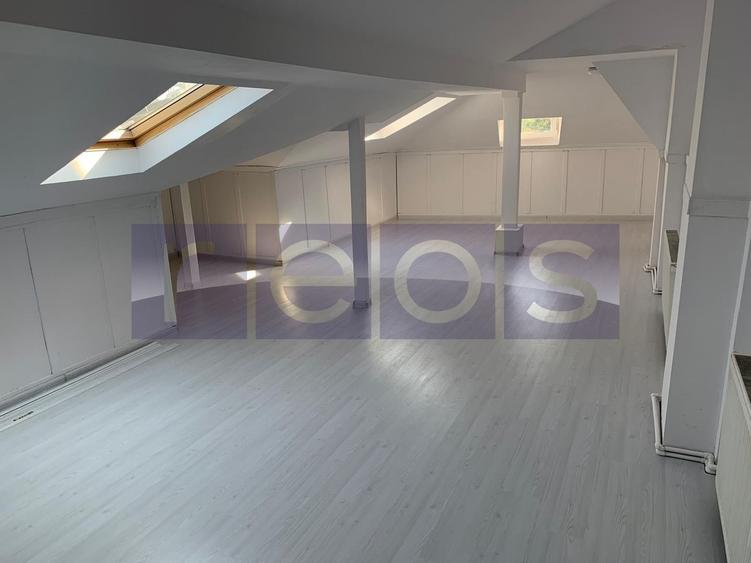 VANZARE - VILA 9 CAMERE  - Vasile Lascar, Mihai Eminescu, Bd. Dacia - 28