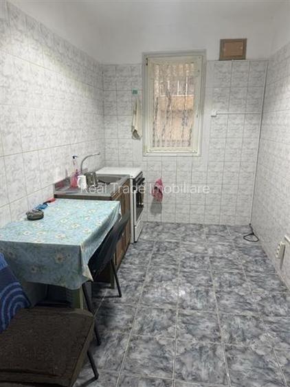 Apartament 2 camere decomandat zona Astra - 4