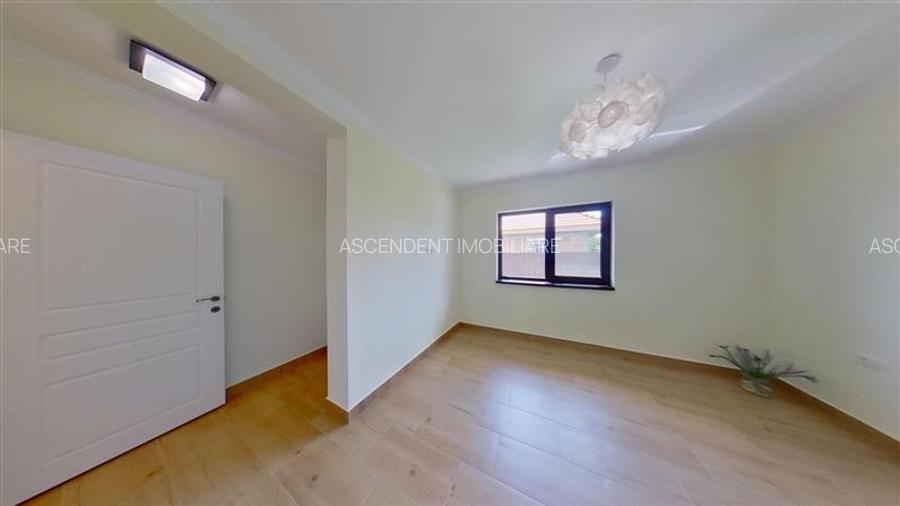 In stil mediteranean, curte proprie, 4 camere, terasa, pod mansardabil, Harman, - 49