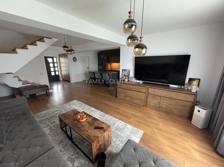 Casa premium P+1+M. 5 cam. Util 243mp. Teren 275mp - 21