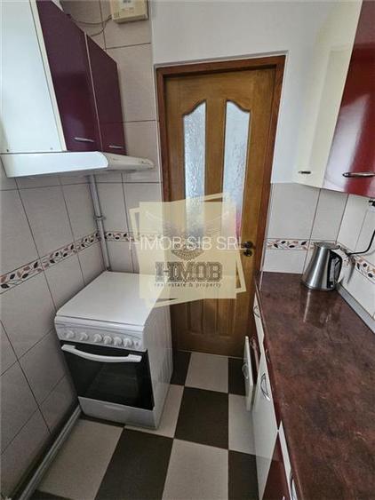 Aparatment 3 camere cu balcon et 3  Tiglari - 11