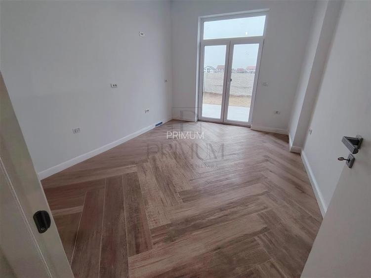 Duplex 5 camere - despartit prin camera tehnica - langa 4 benzi - 10