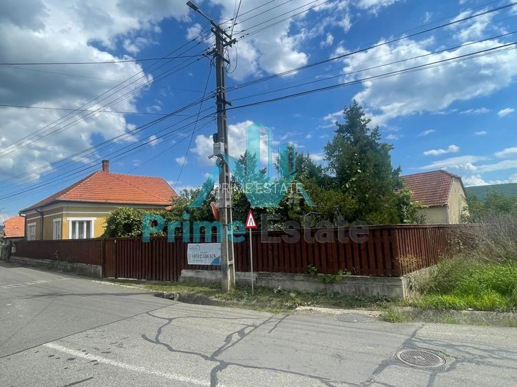 Casa cu teren de 4800 mp in Gilau - 3