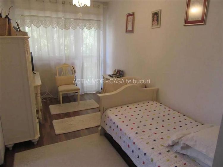 Casa Ds+P+1+M - teren 117 mp - s.u.  131 mp - 1 Decembrie - Trapezului - 7