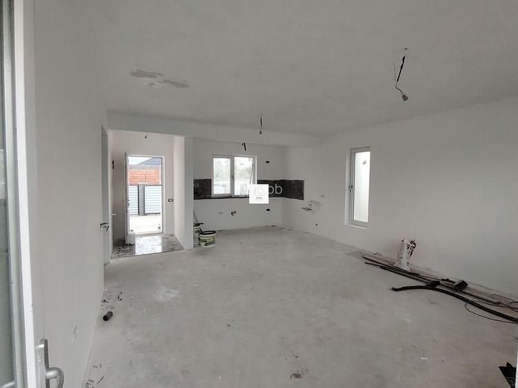 Casa 3 camere Crevedia - 5