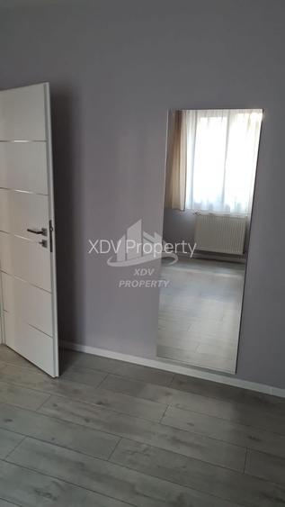Apartament 4 camere decomandat , 2 bai, 2 balcoane,  90mpu , Parcare - 23