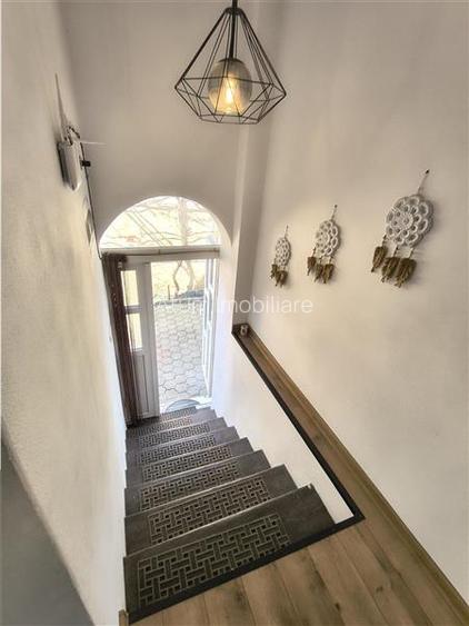 Casa renovata cu 4 camere si 2 bai in Gura Raului judet Sibiu - 37