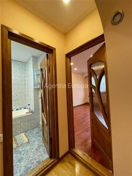 Apartament 3 camere de vanzare zona Vest -Tulcea - 9