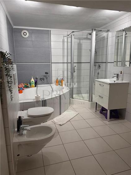 DAMBOVITA CASA 4 CAMERE, DECOMANDAT, PANOURI SOLARE - 6