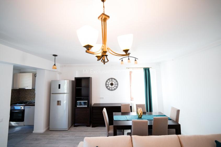 Apartament de inchiriat 3 camere central - Parcare Privata - 4