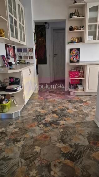 Vanzre apartament de 3 camere in zona Corneliu Coposu,metrou - 3