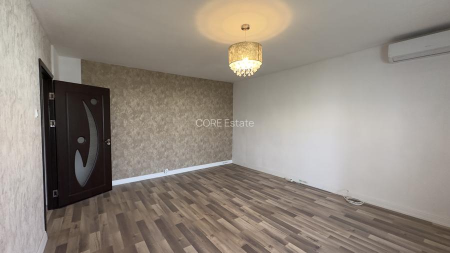 Apartament luminos 3 camere, decomandat, vedere libera, Vitan - 36