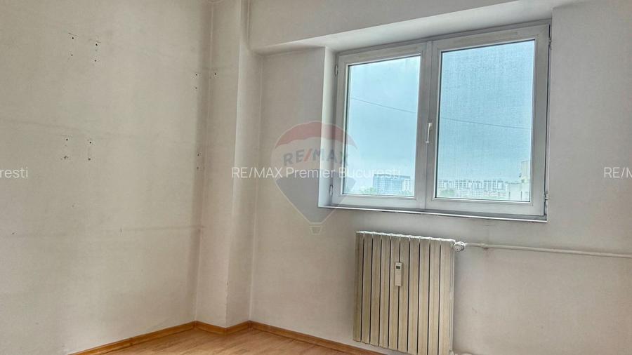 Apartament cu 4 camere de vânzare în zona 13 Septembrie - 7