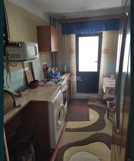 Apartament 2 camere decomandat- CUG - 4