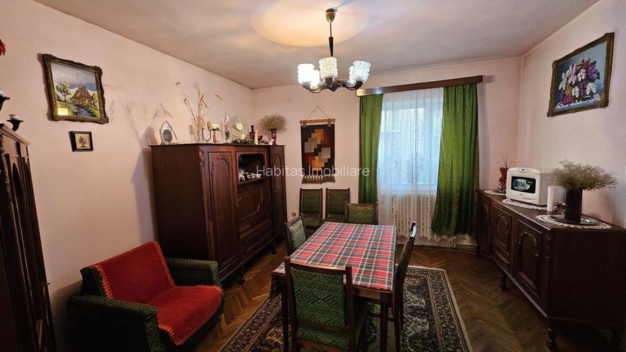 Casa solida D+P,  5 camere,  530 mp teren, cartier Andrei Muresanu - 2