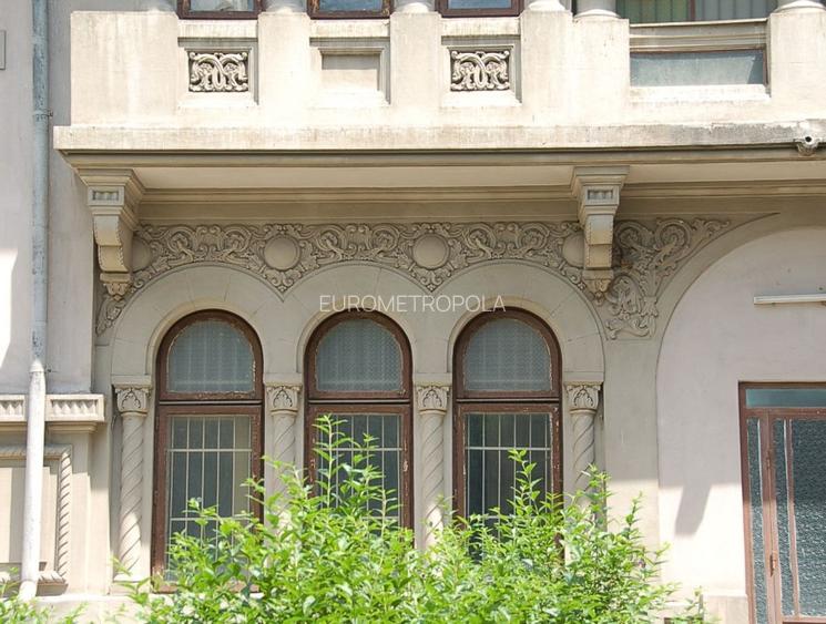 Vila cu arhitectura Rosetti - 4