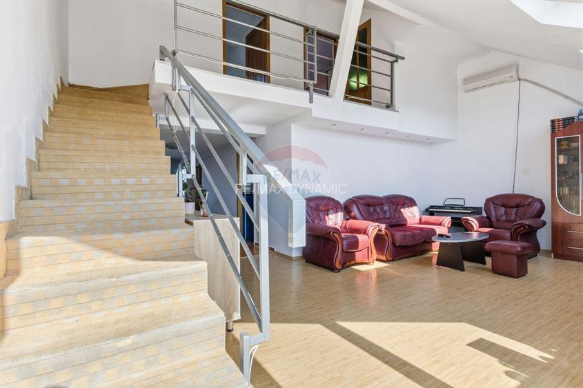 Apartament cu 3 camere pe două niveluri - 7