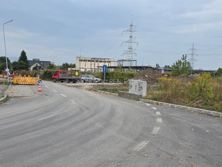 Teren industrial comercial Coresi - 4