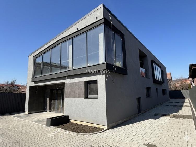 De Inchiriat: Spatiu comercial/Birouri/Clinica 162mp Open Space zona Muzeul Apei - 2
