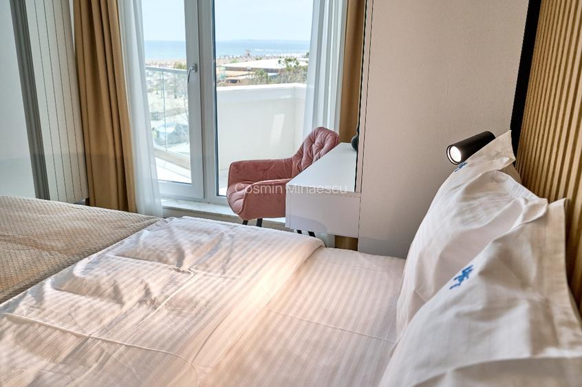 Ofer pentru inchiriere apartament 3 camere cu vedere frontala la mare - 9