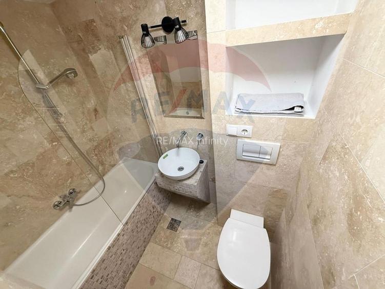 Apartament 4 camere, pe 2 niveluri si curte comuna în Centru - 17