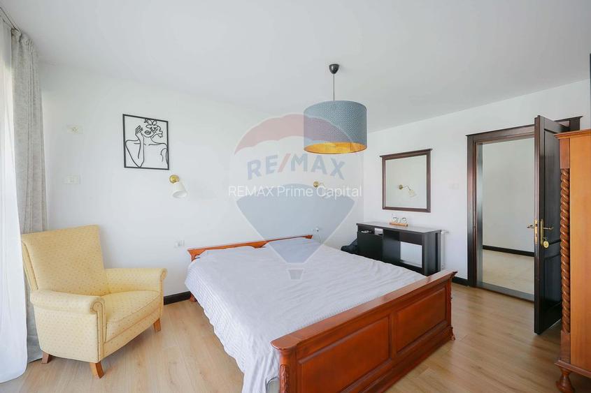 De vânzare Casă/Pensiune în zona Nufărul - Sânmartin - 18