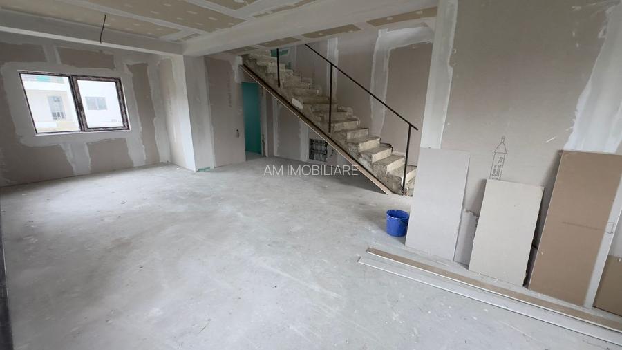 CASA INDIVIDUALA GLINA, INCALZIRE PARDOSEALA, TEREN 325 MP, COMIS 0% - 5