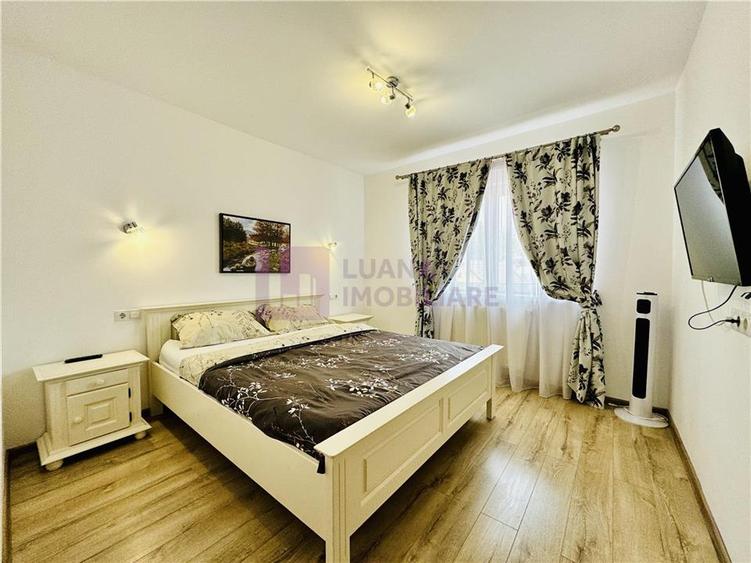 Apartament 3 camere de inchiriat | decomandat | renovat | Strand |
