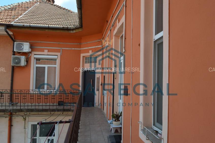 De inchiriat apartament 3 camere, Ultracentral Oradea str. Vasile Alecsandri - 2
