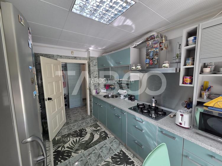 Apartament 4 camere zona centrala 98 mp cu scara interioara renovat - 10
