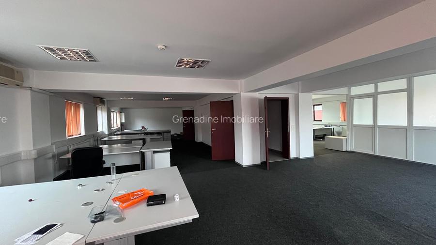 Spatiu Pentru Birouri 232 mp - Zona Racadau - cod 5232 - 2