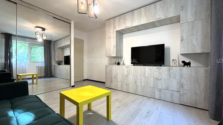 Apartament 2 camere , pret garsoniera, prima inchiriere - 10